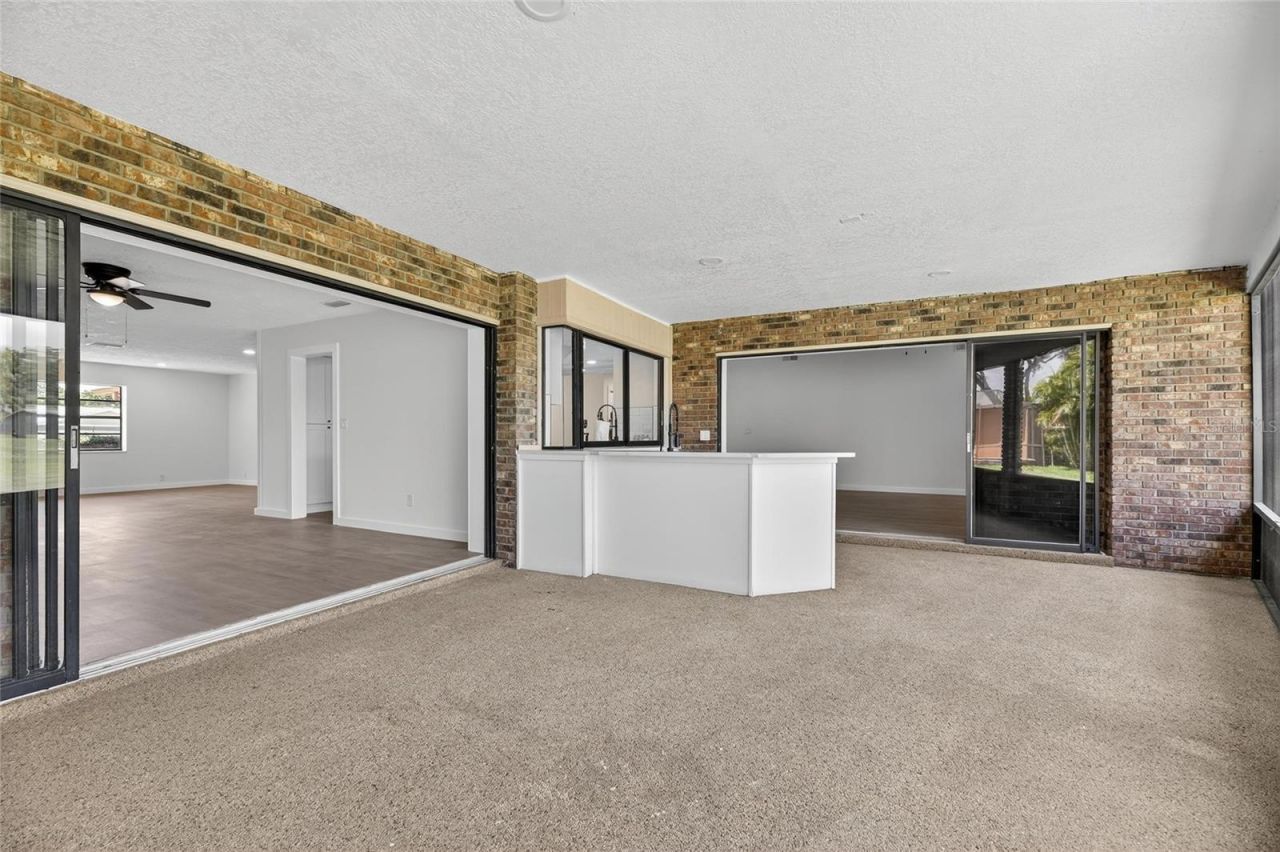 1903 Country Club Court , Plant City, FL 33566 Photo