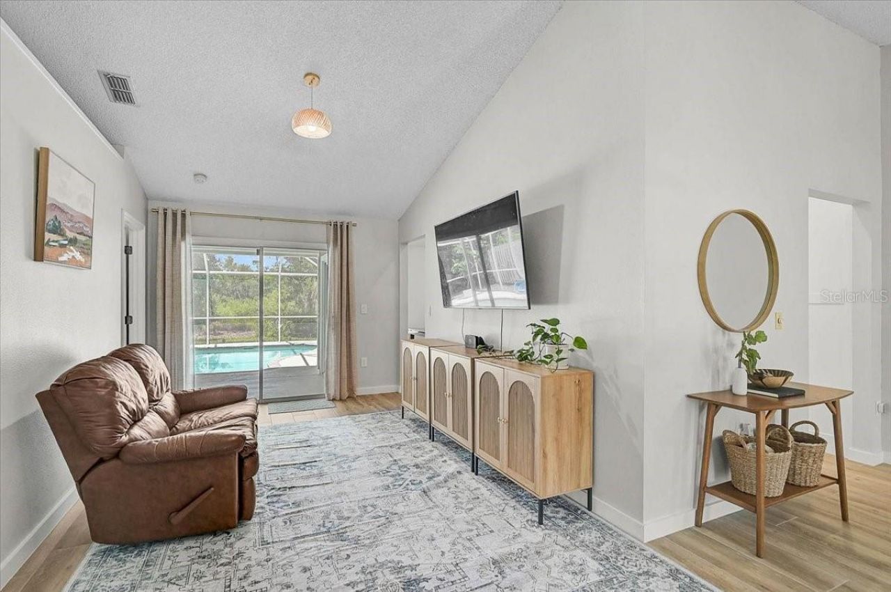 5737 Forester Lake Drive, Sarasota, FL 34243 Photo
