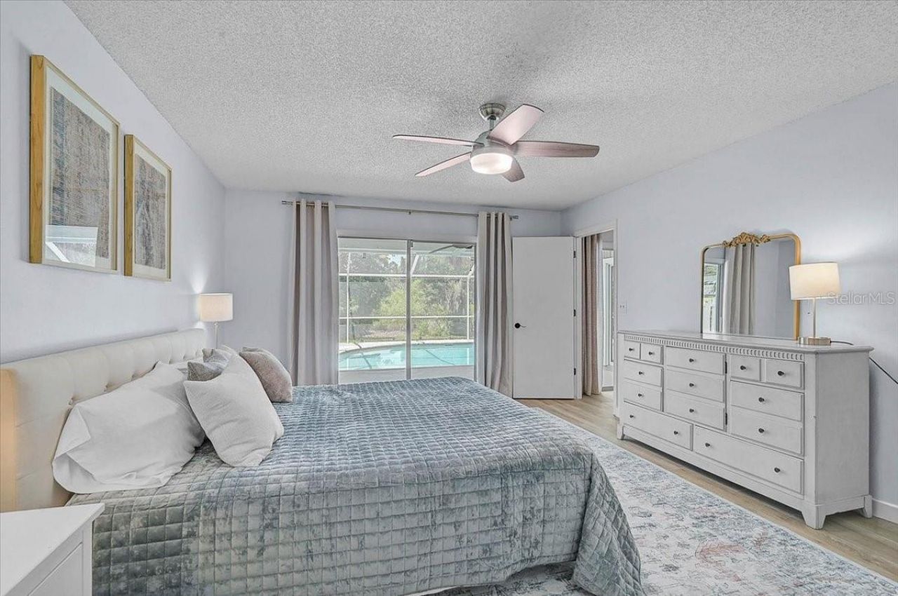 5737 Forester Lake Drive, Sarasota, FL 34243 Photo