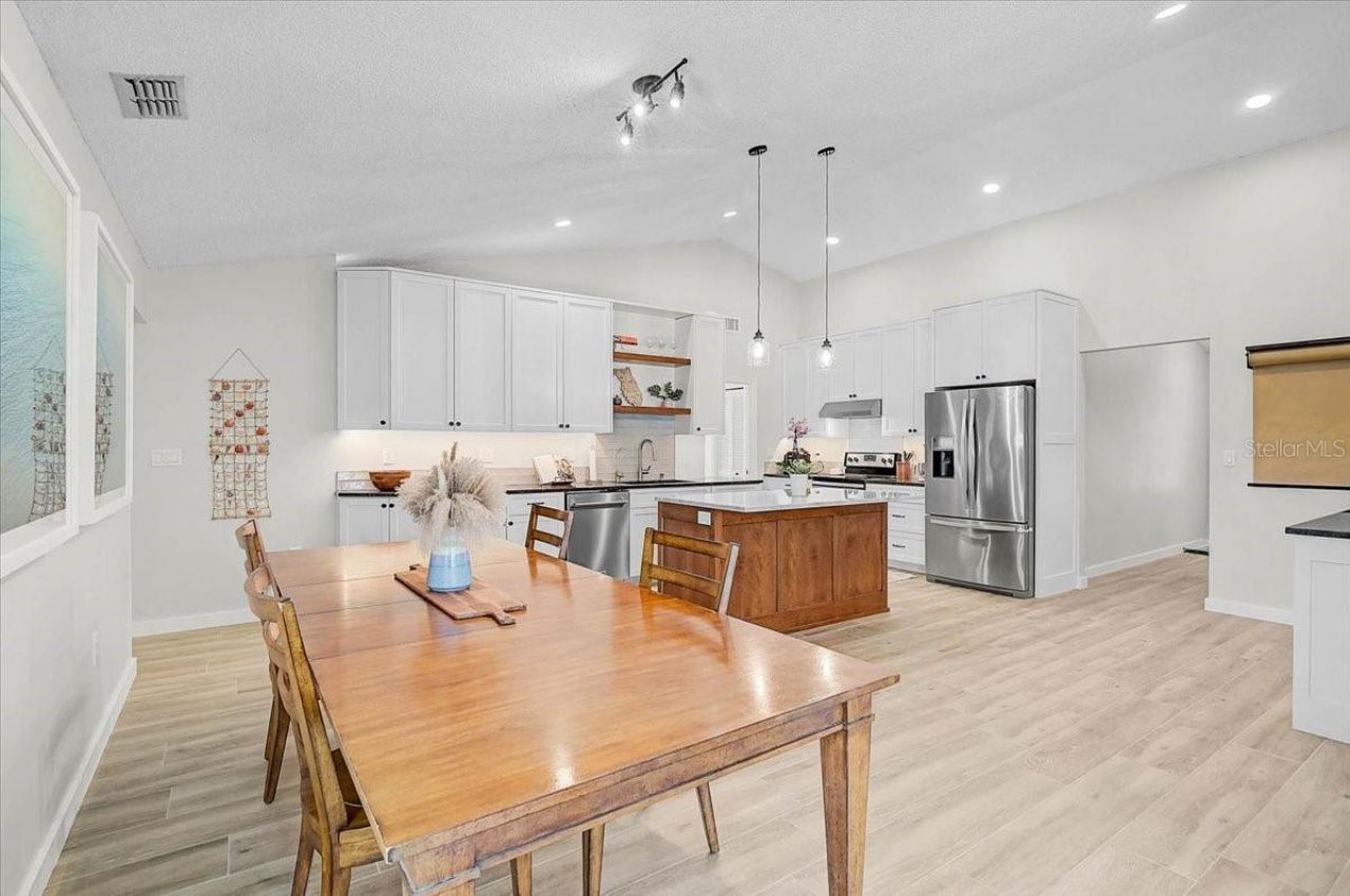 5737 Forester Lake Drive, Sarasota, FL 34243 Photo