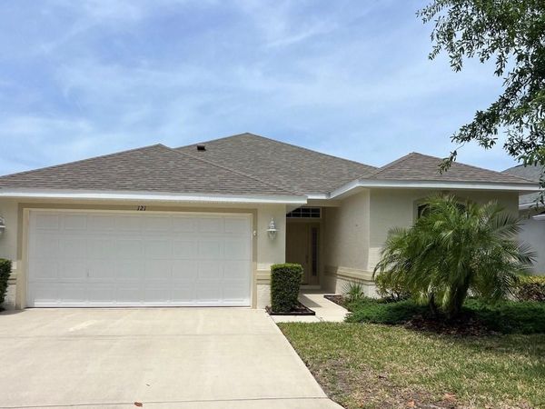 121 RAINTREE CIRCLE , PALM COAST, FL 32164