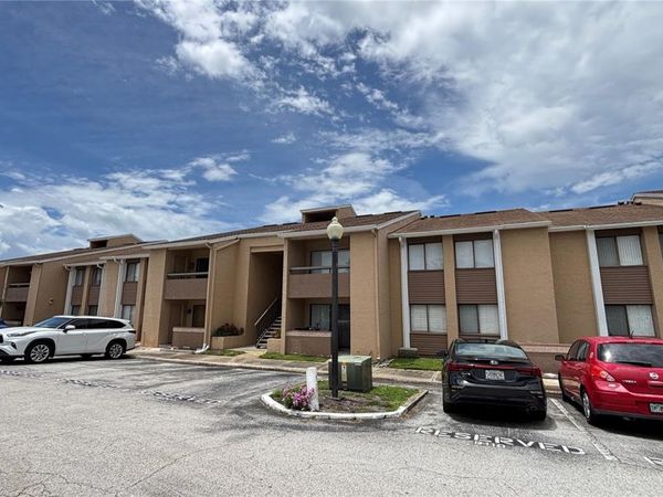 5169 VINELAND ROAD , Unit B208, ORLANDO, FL 32811