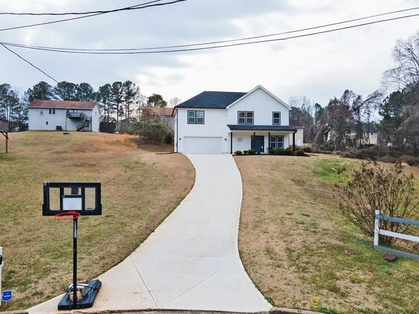 516 Chestnut Oak Drive , Palmetto, GA 30268