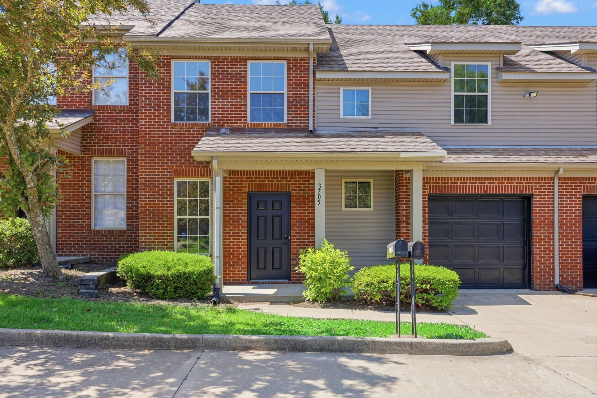 3705 Lochdale Terrace, Lexington, KY 40514