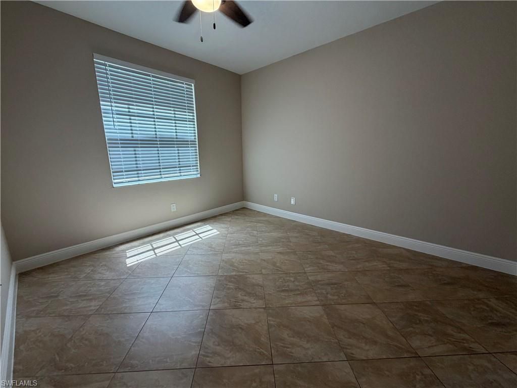 4635 Saint Croix Ln, Unit 1214, Naples, FL 34109 Photo