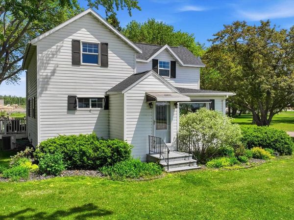 1811 E 4TH STREET, Marshfield, WI 54449