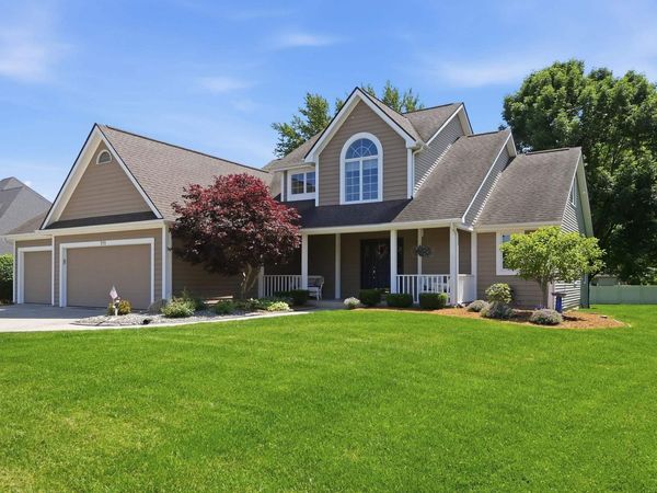 111 Matthew Cove, Auburn, IN 46706
