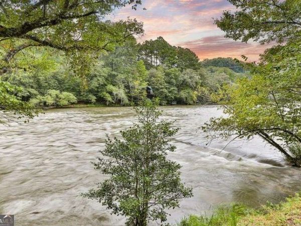 92 Fish Trap Road, Unit 10, Mineral Bluff, GA 30559
