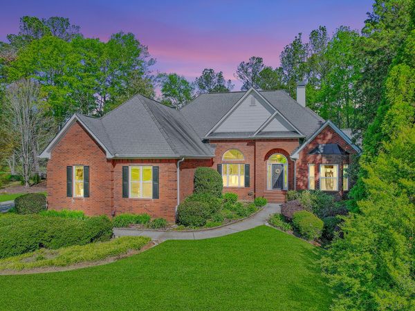 140 Lake Park Court, Sharpsburg, GA 30277