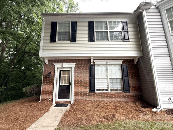 6941 Rothchild Drive, Charlotte, NC 28270