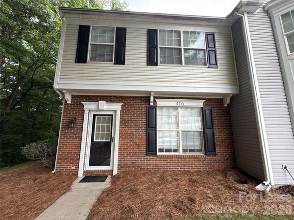 6941 Rothchild Drive, Charlotte, NC 28270