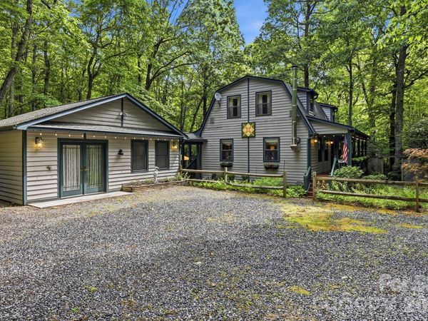 37 Pine Bluff Road , Hendersonville, NC 28792