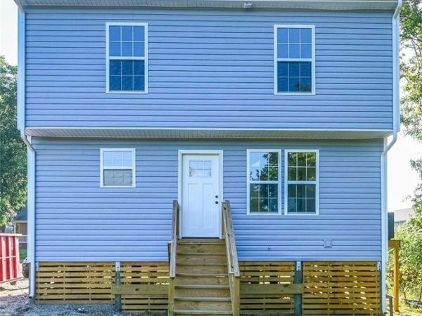 817 Kirby Street, West Point, VA 23181