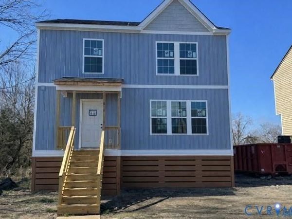 819 Kirby Street, West Point, VA 23181