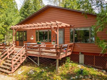 5399 Pine Island N, Tower, MN 55790
