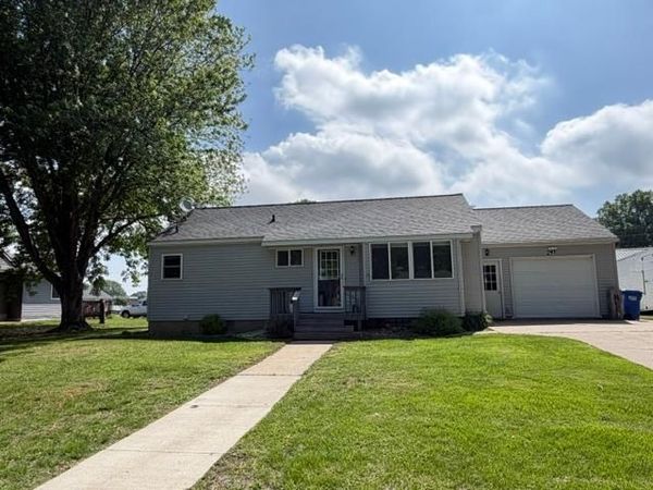 247 7th Street, Dawson, MN 56232