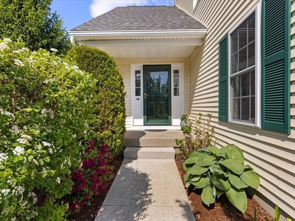 29 Coldspring Drive, Unit A, Sutton, MA 01590