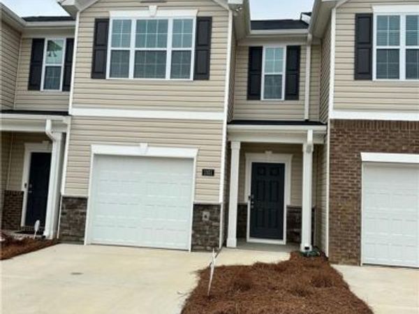 1351 Amberview Lane , Kernersville, NC 27284