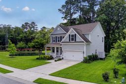 107 Windward Drive photo 4
