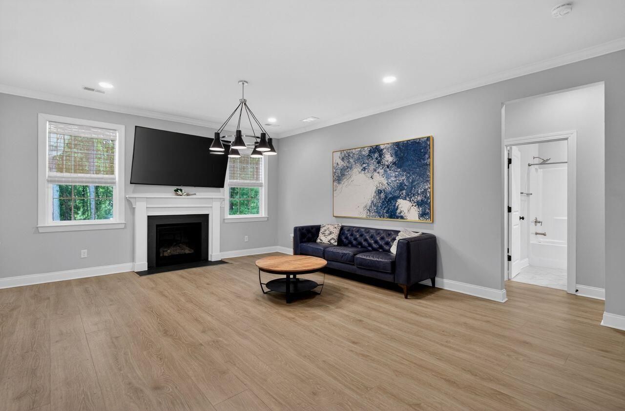 107 Windward Drive Photo 9