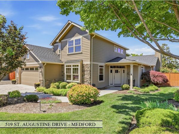 519 St Augustine Drive, Medford, OR 97504