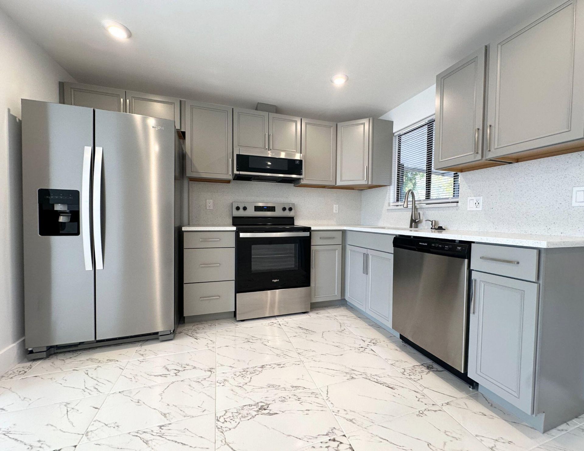 1049 Grandview Circle, Royal Palm Beach, FL 33411 Photo