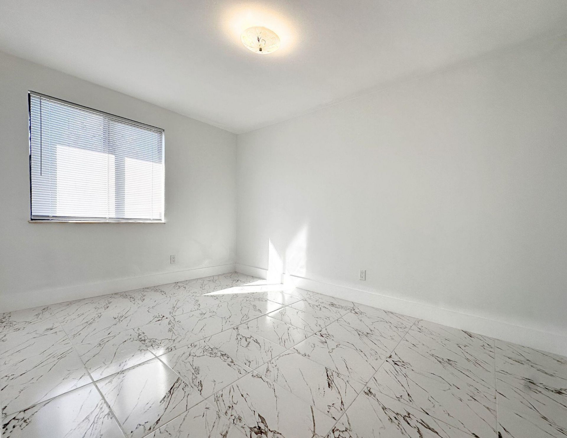 1049 Grandview Circle, Royal Palm Beach, FL 33411 Photo