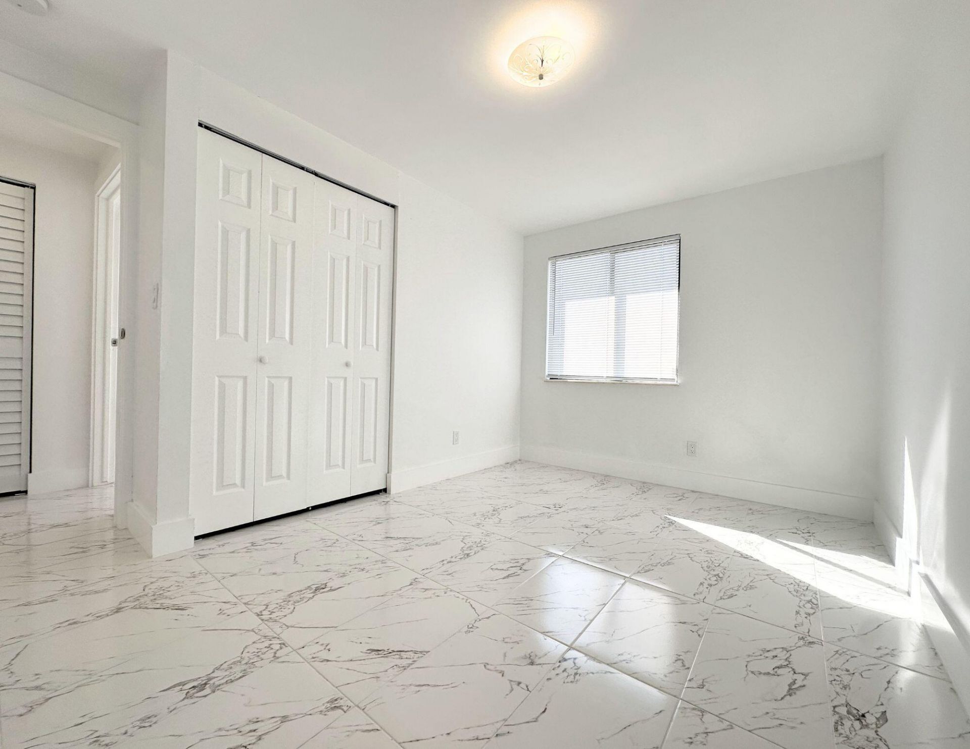 1049 Grandview Circle, Royal Palm Beach, FL 33411 Photo