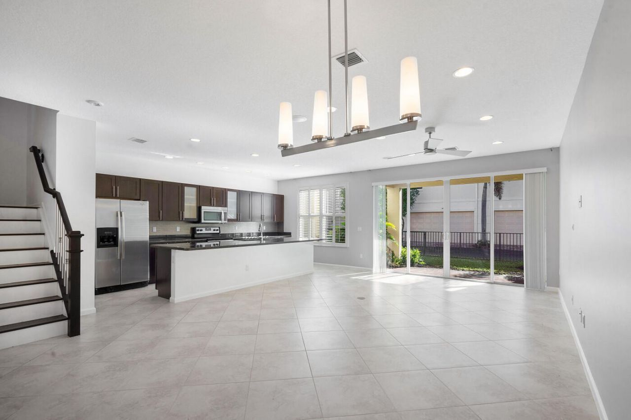 4872 NW 16th Terrace, Boca Raton, FL 33431 Photo