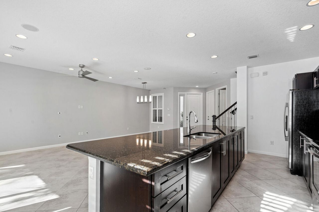 4872 NW 16th Terrace, Boca Raton, FL 33431 Photo