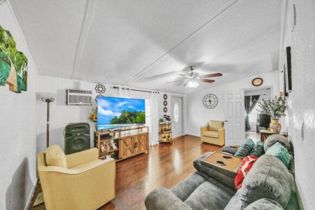 6201 18th Street S, West Palm Beach, FL 33415 Photo