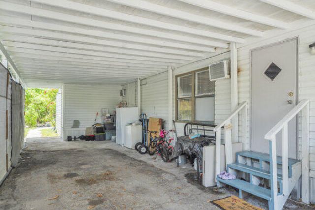 6201 18th Street S, West Palm Beach, FL 33415 Photo