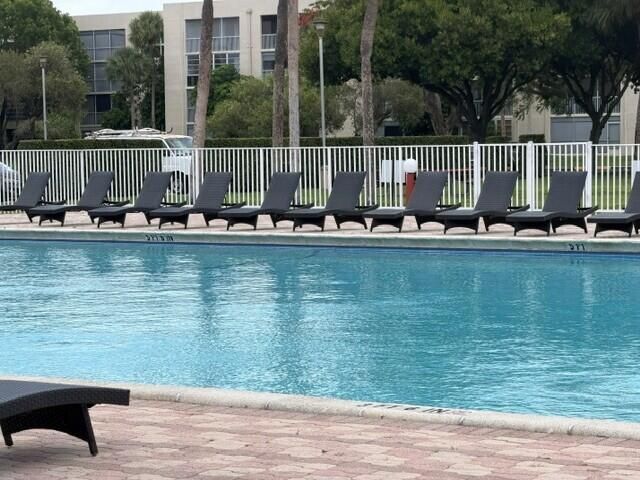 3341 NW 47th Terrace, Unit 408, Lauderdale Lakes, FL 33319 Photo