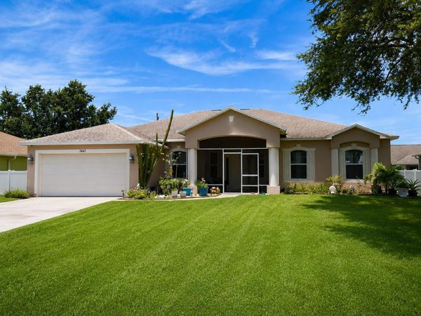 1441 SW Jacksonville Avenue, Port St. Lucie, FL 34953