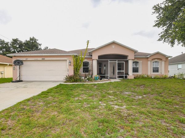 1441 SW Jacksonville Avenue, Port St. Lucie, FL 34953