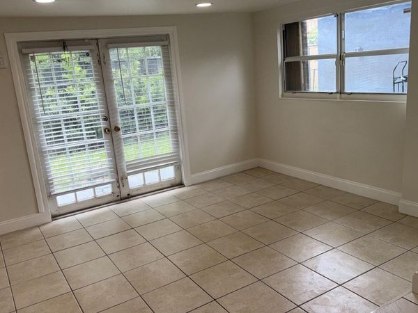 220 NW 20th Street, Pompano Beach, FL 33060