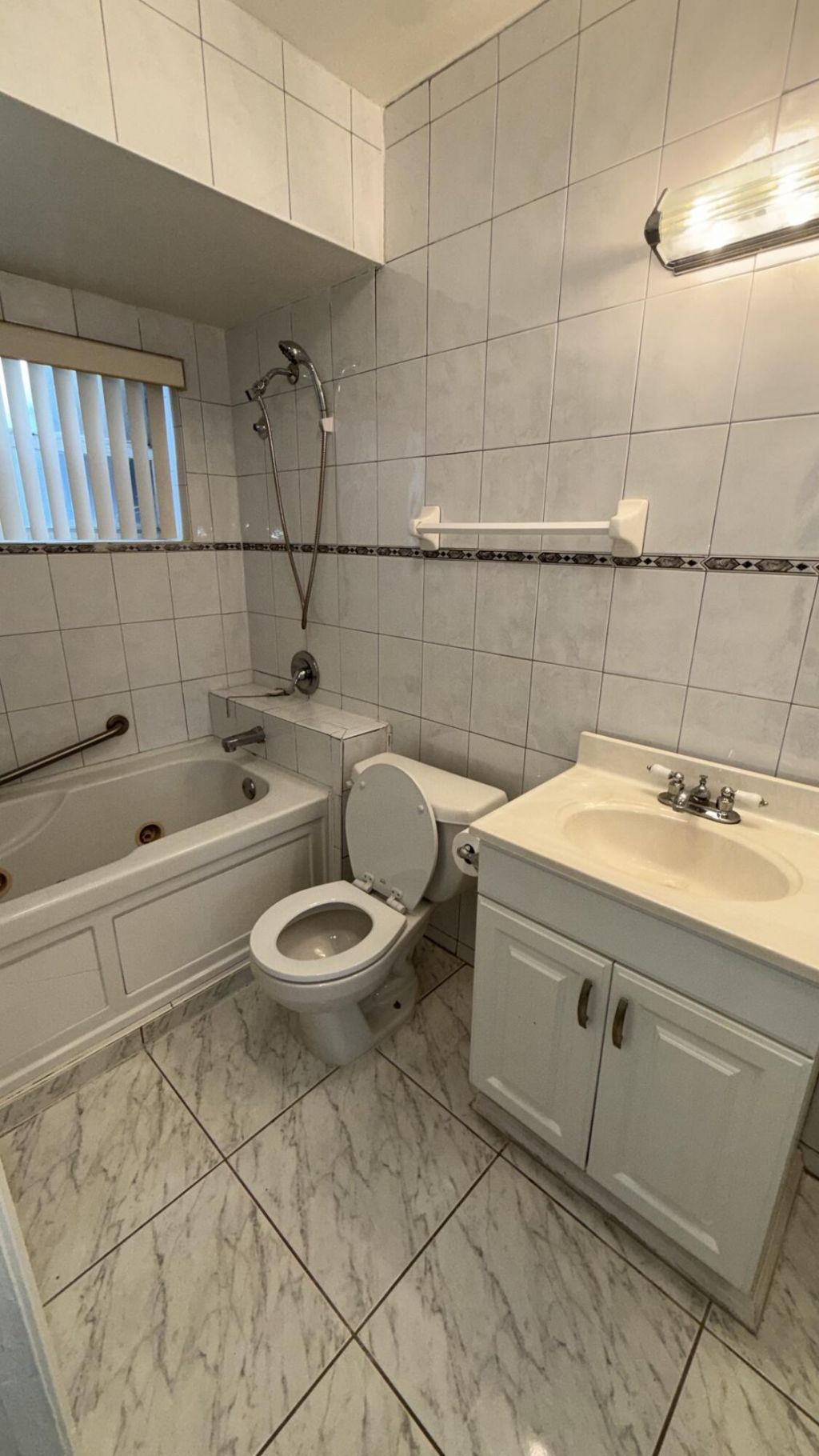 220 NW 20th Street, Pompano Beach, FL 33060 Photo