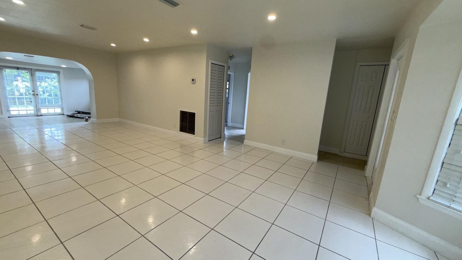 220 NW 20th Street, Pompano Beach, FL 33060 Photo
