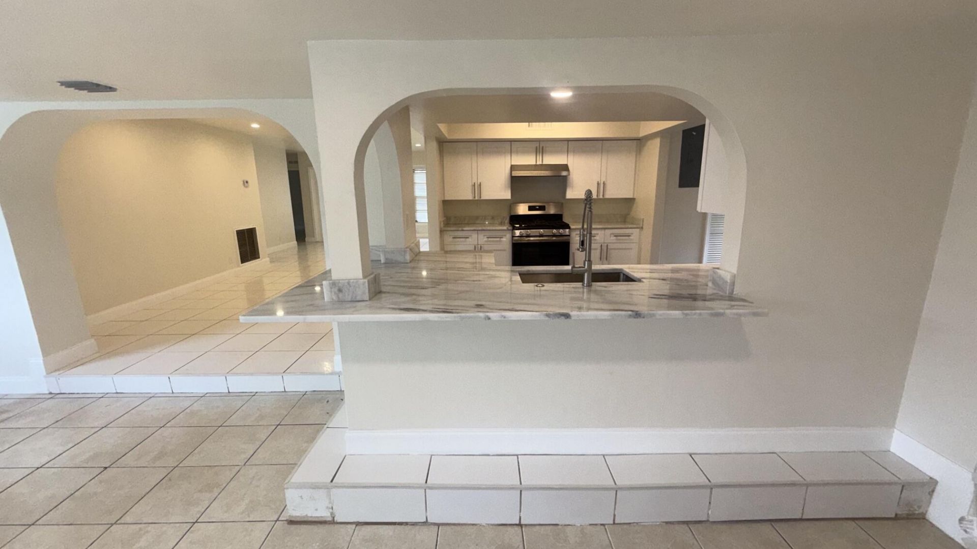 220 NW 20th Street, Pompano Beach, FL 33060 Photo