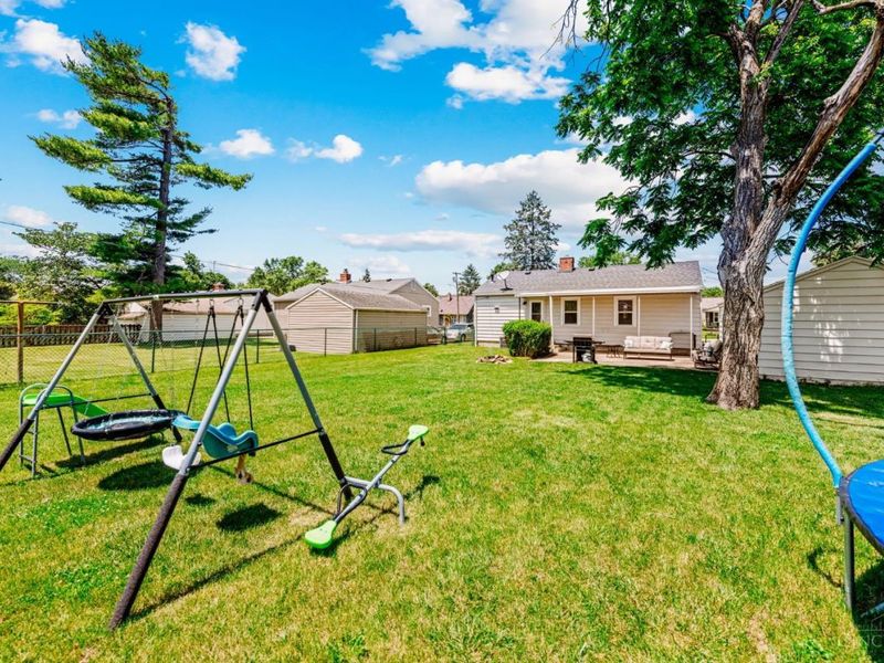 1219 Ellen Drive, Middletown, OH 45042 Photo 8