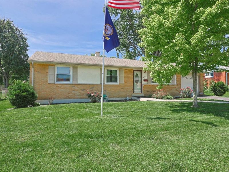568 Barbara Drive, Tipp City, OH 45371 Photo 2