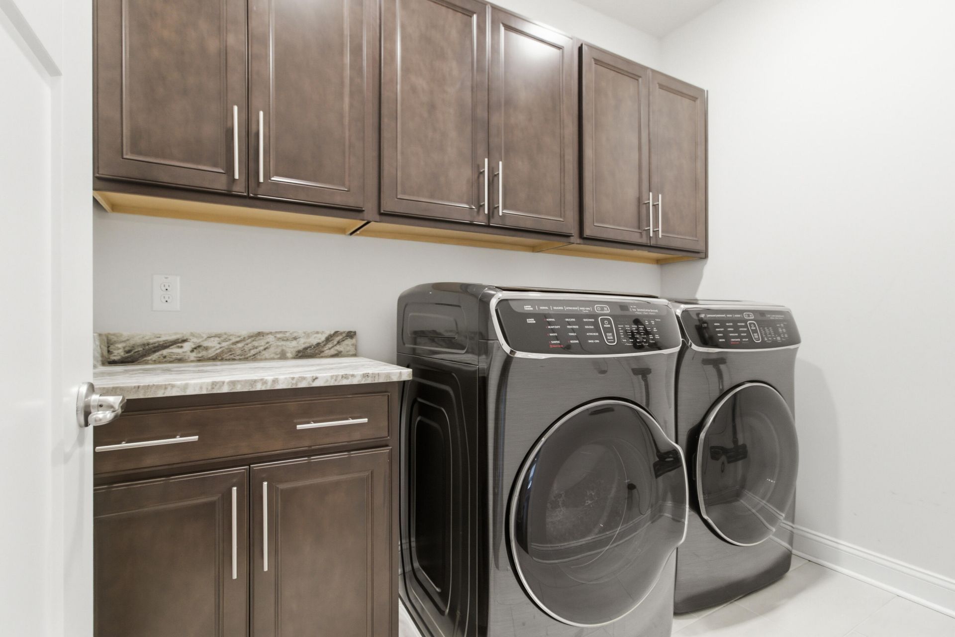 1221 Gannett Road Photo 50