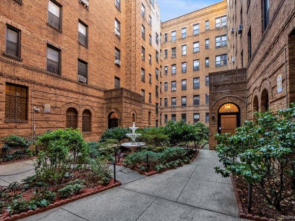 83-44 Lefferts Boulevard , Unit 6C, Kew Gardens, NY 11415