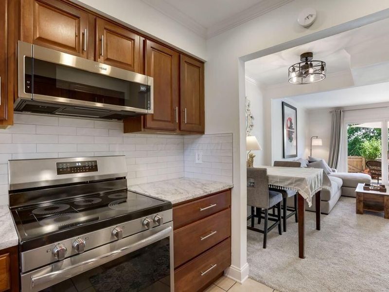 1366 Bluff Avenue, Unit A, Columbus, OH 43212 Photo 10