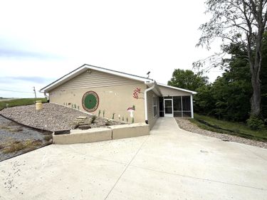 743 Keenon Road, Harrodsburg, KY 40330