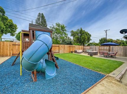 1204 Shadowglen Rd, Sacramento, CA 95864 Photo
