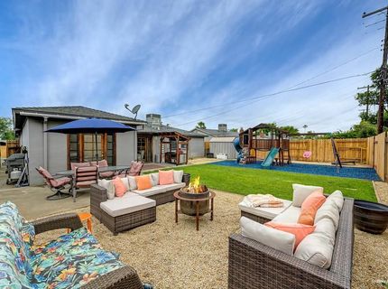 1204 Shadowglen Rd, Sacramento, CA 95864 Photo