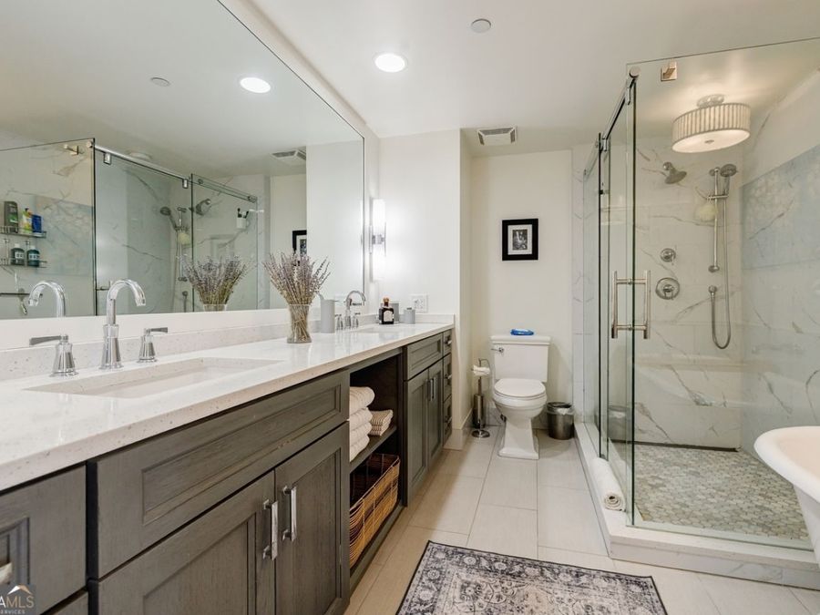 Property Image 121