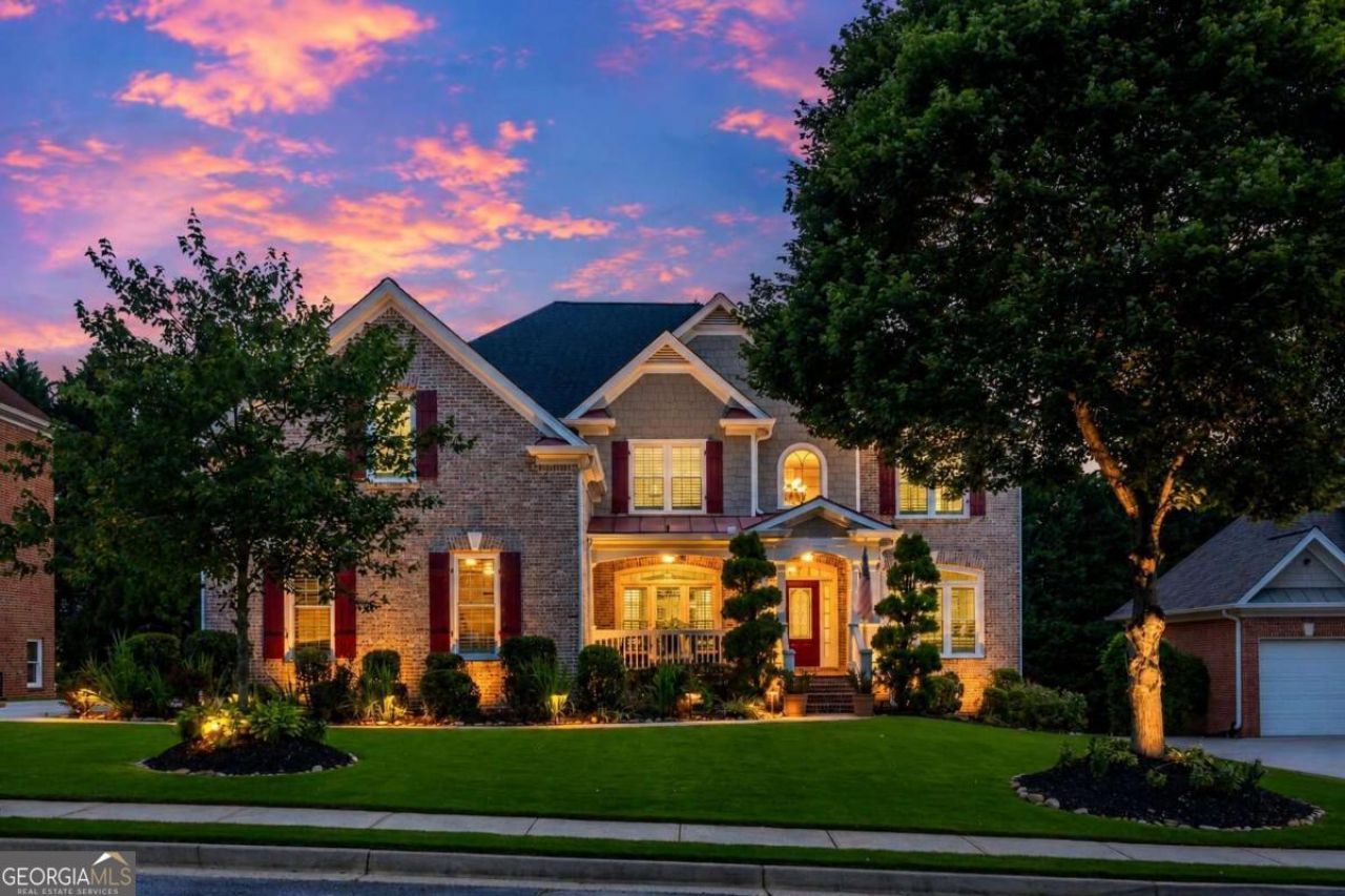 2621 Trailing Ivy Way, Buford, GA 30519 Main Photo