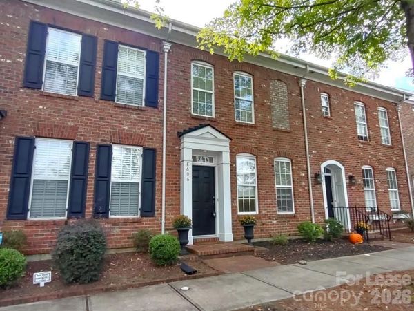 8606 Beaver Creek Drive , Charlotte, NC 28269